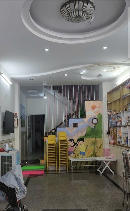 Nhà 4 tầng MT Ỷ Lan Nhà 4 tầng MT Ỷ Lan