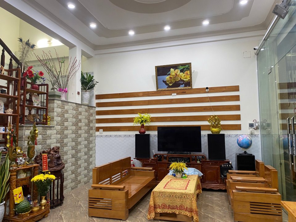 Nhà 3 tầng khu chợ Dinh Nhà 3 tầng khu chợ Dinh