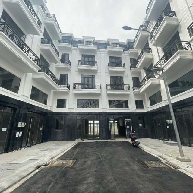 THE SOL RESIDENCE VÀ TÔ NGỌC VÂN 