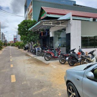 Bán đất kèm nhà đang kinh doanh cafe, bida