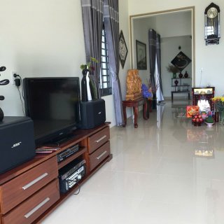 Nhà Nhơn Hưng diện tích gần 900m2