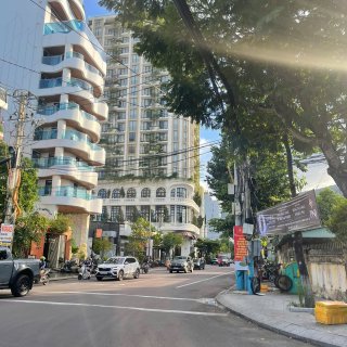 Nhà Mặt tiền Đặng Dung - giao với trục đường Nguyễn Thị Định