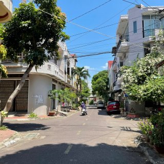 Nhà Mặt tiền Đặng Dung - giao với trục đường Nguyễn Thị Định